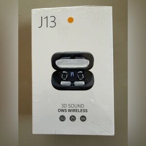 Wireless Earbuds True Wireless Stereo Earphones - Black NIB